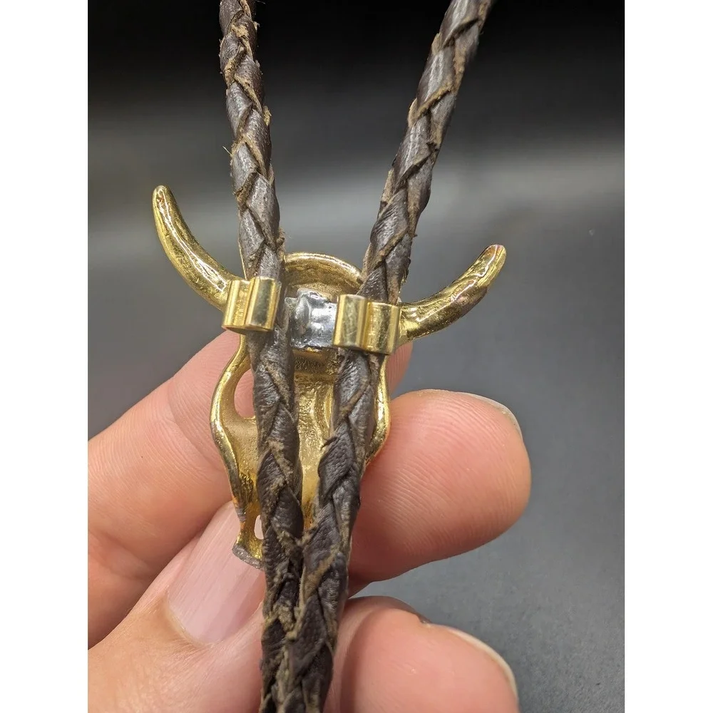 Bolo Tie Longhorn Skull Pendant Brown Leather Cord Adjustable Mens Western